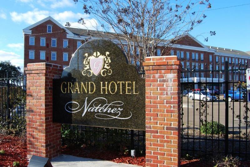 Natchez Grand Hotel On The River Esterno foto